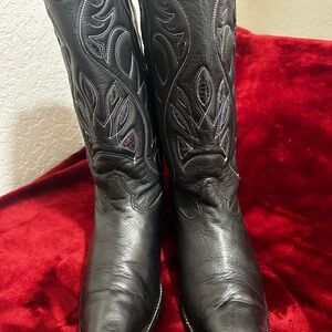 Black Leather Western Boots with Subtle Purple Stitching